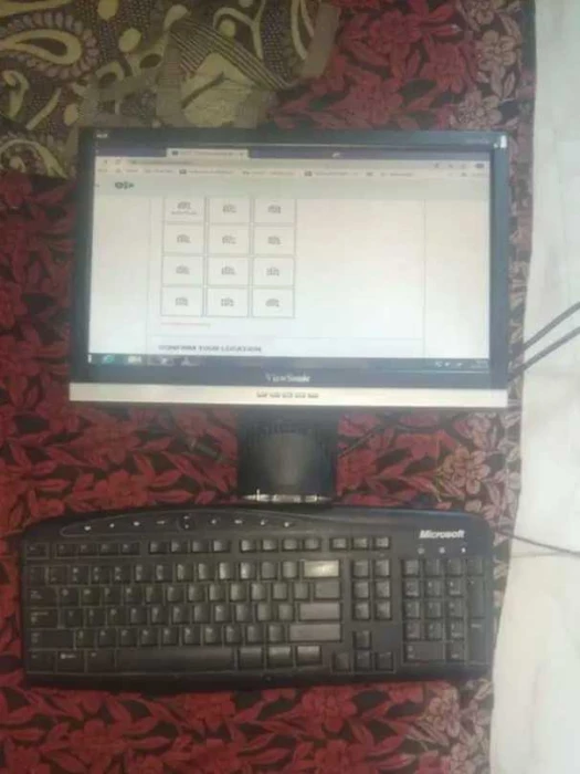 Best condition Monitor & Keyboard