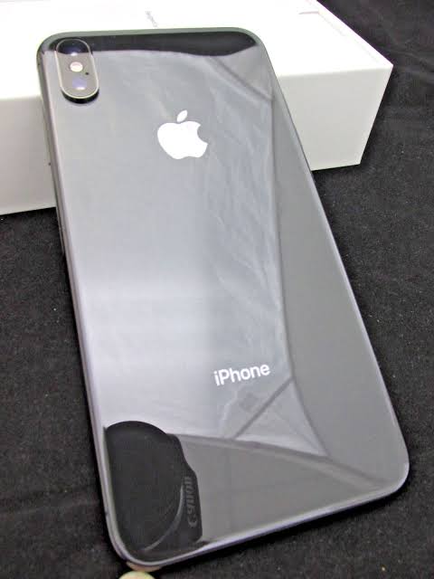IPHONE  XS MAX SPACE GRAY